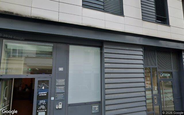 Façade : 2 rue Claude Bador, Bron